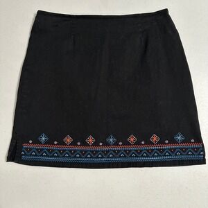 No Boundaries Y2K Black Embroidered Mini Skirt Back Zipper Casual Everyday Sz 13